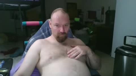 mackhere4u online show from April 22, 2026, 3:42 am