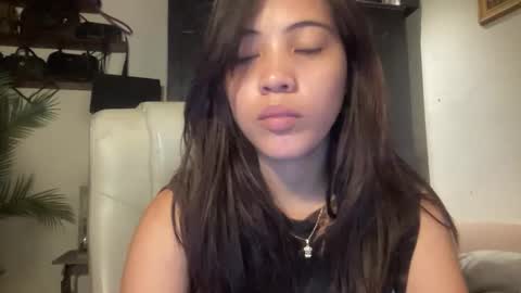 Maceey online show from January 14, 2026, 3:56 am