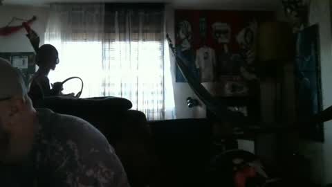 Snapshot of mad_dem0n chatting on December 17, 2024, 9:28 am Manuel online show from December 17, 2024, 9:28 am