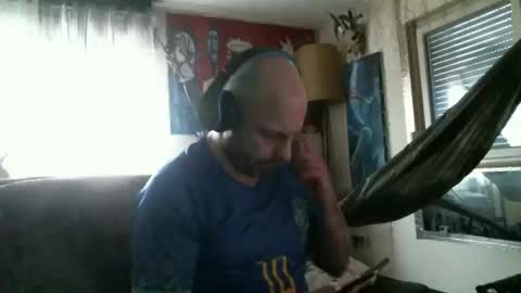 Snapshot of mad_dem0n chatting on February 4, 2025, 10:00 am Manuel online show from February 4, 2025, 10:00 am