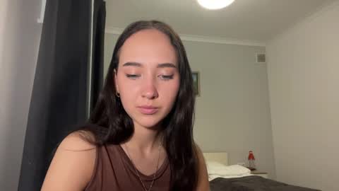 Snapshot of madalyneaks chatting on May 18, 2026, 3:13 am Lilo online show from May 18, 2026, 3:13 am