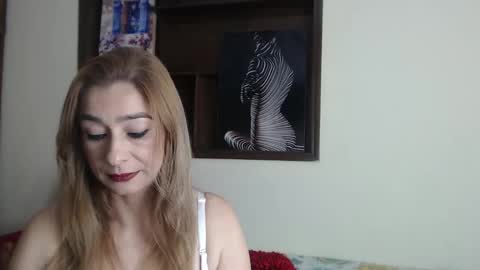 Dalila online show from March 5, 2025, 12:44 pm