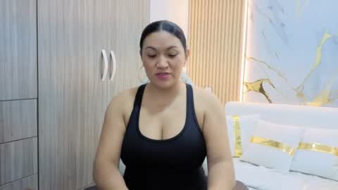 Madam Hott  online show from September 26, 2025, 3:54 am