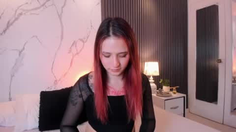 Snapshot of madame_lilith chatting on June 21, 2026, 11:24 am madame lilith online show from June 21, 2026, 11:24 am