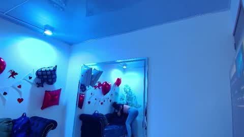 Madame Scarllet  online show from February 16, 2026, 11:17 am