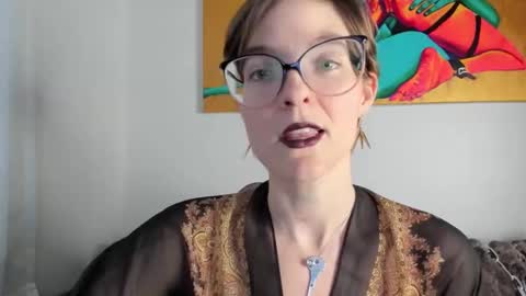 Madam Mezusa online show from December 13, 2024, 11:17 pm