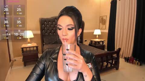 Alison Kloss online show from February 25, 2025, 2:14 am