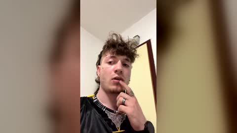 Snapshot of madbridge chatting on June 7, 2026, 8:12 pm madbridge online show from June 7, 2026, 8:12 pm
