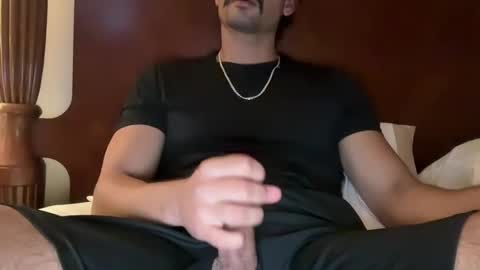 maddaewg101 online show from April 29, 2026, 3:43 am