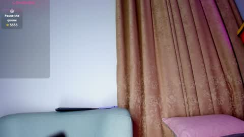 Snapshot of maddie_01 chatting on July 14, 2026, 11:49 am Maddie online show from July 14, 2026, 11:49 am