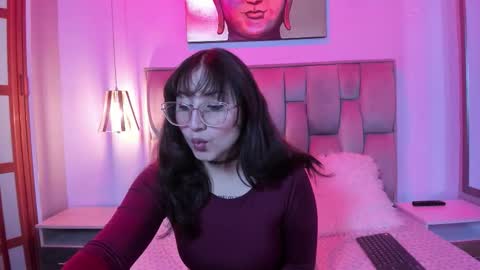 Snapshot of maddie_lesyoux chatting on March 2, 2026, 11:50 am maddie online show from March 2, 2026, 11:50 am