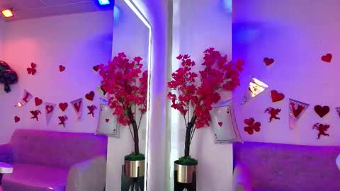 maddie_t18 online show from February 12, 2026, 11:49 am