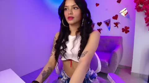 maddie_t18 online show from February 19, 2026, 11:28 am