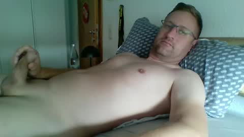 Snapshot of maddin8891 chatting on September 28, 2025, 11:15 am Maddin online show from September 28, 2025, 11:15 am