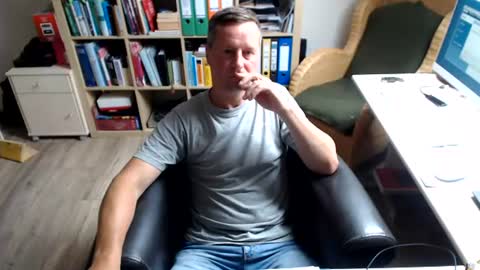 Snapshot of maddmax8 chatting on June 29, 2026, 6:52 am Mad4You online show from June 29, 2026, 6:52 am
