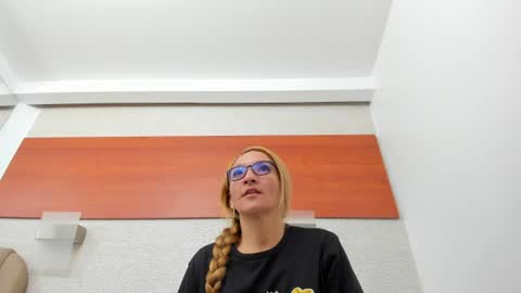 maddy cartter online show from June 19, 2026, 10:41 am