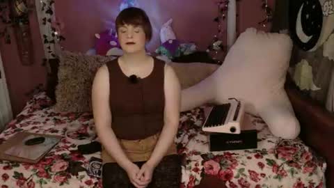 Maddy Cat online show from July 25, 2026, 5:21 pm