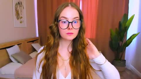 Snapshot of maddy_gate chatting on April 1, 2026, 4:04 pm maddy_gate online show from April 1, 2026, 4:04 pm