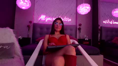 maddy_kind online show from July 24, 2026, 4:32 am