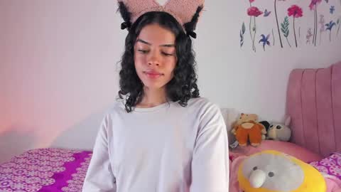 maddy_parker__ online show from April 16, 2026, 9:50 pm