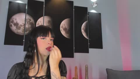 Maddy  online show from December 7, 2024, 8:27 pm