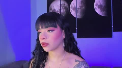 Maddy  online show from March 4, 2025, 9:22 pm