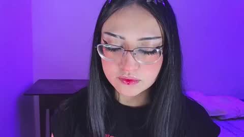   Please followme and rate me your thumbs up online show from October 8, 2025, 11:13 pm