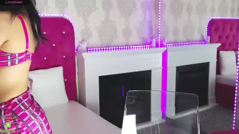 Maddy online show from October 24, 2025, 12:23 pm