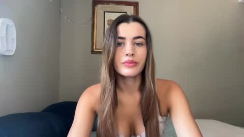 Snapshot of maddyy2004 chatting on April 4, 2026, 9:07 am Maddy online show from April 4, 2026, 9:07 am