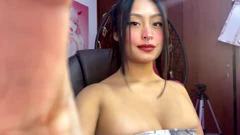 Snapshot of maddyy_sweet1 chatting on December 12, 2024, 1:32 am Maddy online show from December 12, 2024, 1:32 am