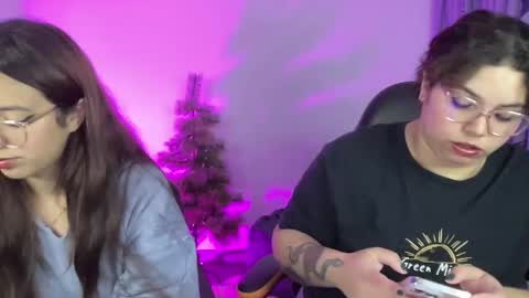 madelaine_taylor online show from February 17, 2026, 2:41 am