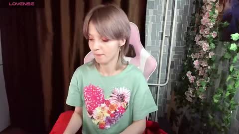 madelaines online show from April 26, 2026, 4:04 pm