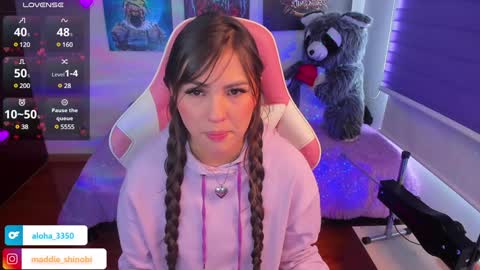 Snapshot of madeleine_shinobi chatting on December 5, 2024, 8:00 pm Emily Only Fans online show from December 5, 2024, 8:00 pm