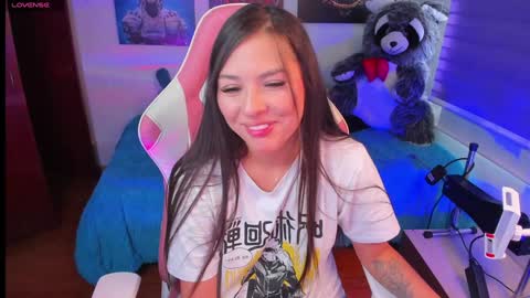 Snapshot of madeleine_shinobi chatting on January 19, 2025, 9:13 pm Emily Only Fans online show from January 19, 2025, 9:13 pm