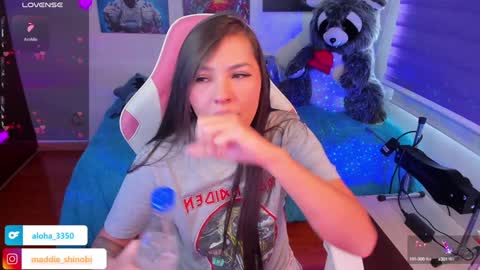 Snapshot of madeleine_shinobi chatting on January 31, 2025, 8:43 pm Emily Only Fans online show from January 31, 2025, 8:43 pm