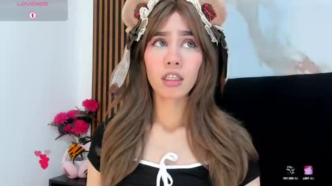 Madelin Clerk online show from December 10, 2024, 7:54 pm