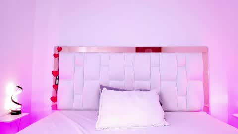 Madeline  online show from April 11, 2026, 7:07 pm