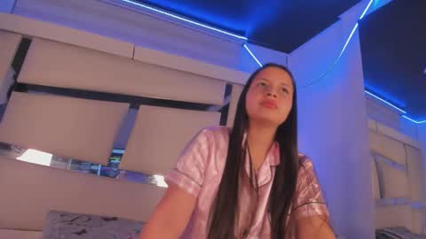 madeline_js online show from October 2, 2025, 3:57 am