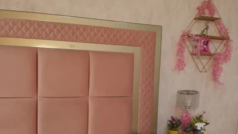 madhison_5 online show from March 29, 2026, 12:05 pm