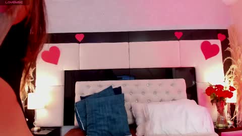Snapshot of madiissonlove chatting on February 16, 2025, 12:21 pm Maddison online show from February 16, 2025, 12:21 pm