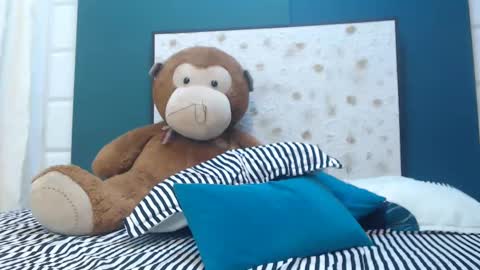 M A D I S O N online show from October 25, 2025, 5:37 am