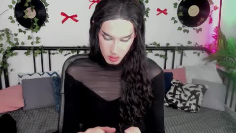 madisonesprit online show from March 3, 2026, 3:18 pm