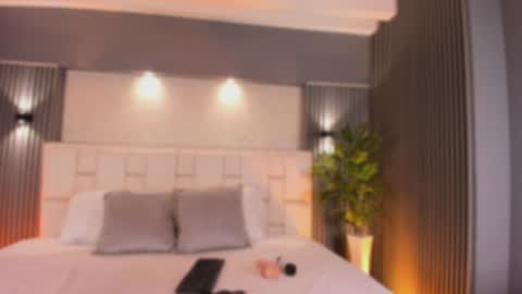 Snapshot of madisonlema chatting on June 20, 2026, 3:42 am Madison 3 online show from June 20, 2026, 3:42 am