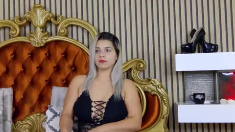 madisonrusso online show from October 26, 2025, 12:33 pm