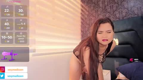 Madisson online show from February 12, 2025, 1:27 pm