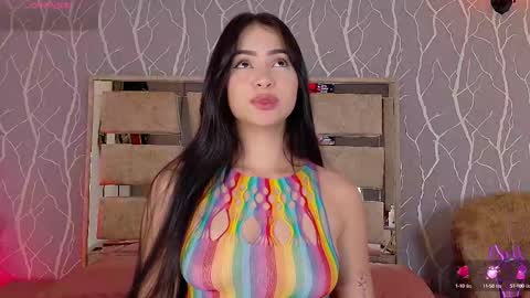    online show from October 16, 2025, 12:39 pm