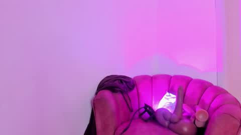    online show from February 5, 2026, 3:11 am