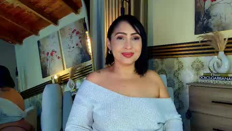 MADISSOONE  online show from February 19, 2026, 2:29 am