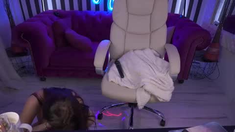 madissonsoft online show from April 25, 2026, 2:14 pm