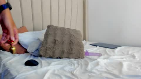 Mady online show from February 25, 2026, 12:20 am